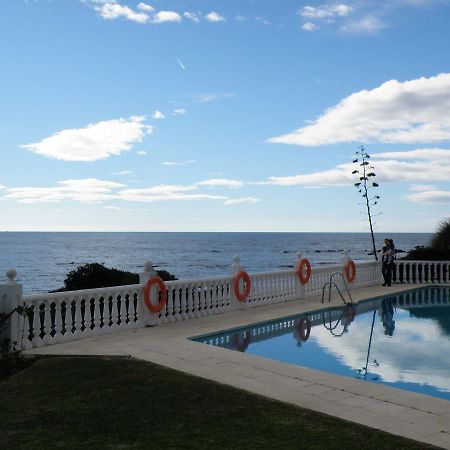 Апартаменты Apartamento En La Playa Михас-Коста Экстерьер фото